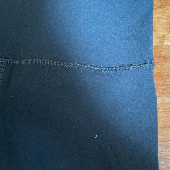 Lululemon align legging blue/grey colour. Size 4. - Picture 3 of 3